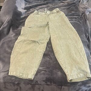 BDG Olive Green Cargo Pants